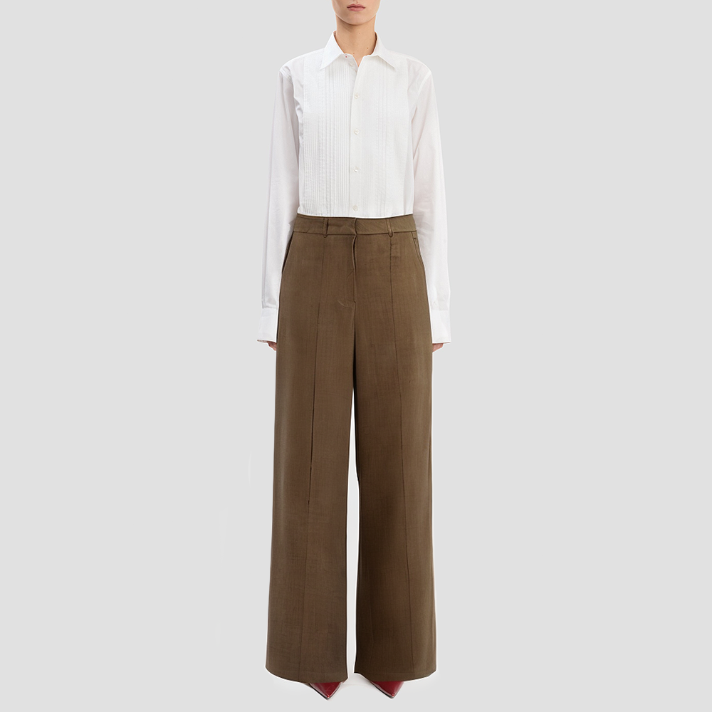 Blue straight-leg jeans with zipper closure