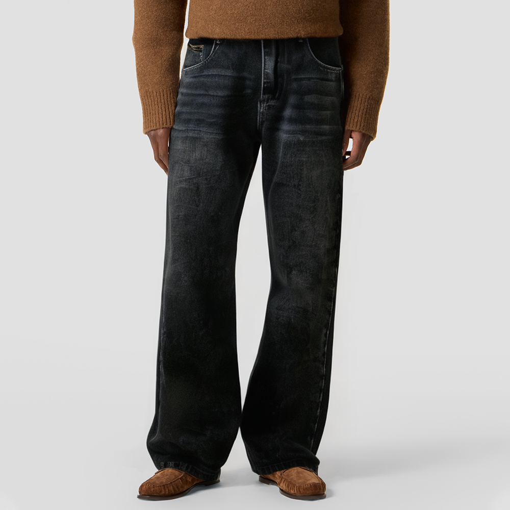 Black straight-leg casual men's jeans