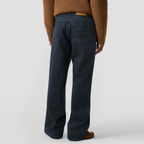 Street style men's wide-leg jeans