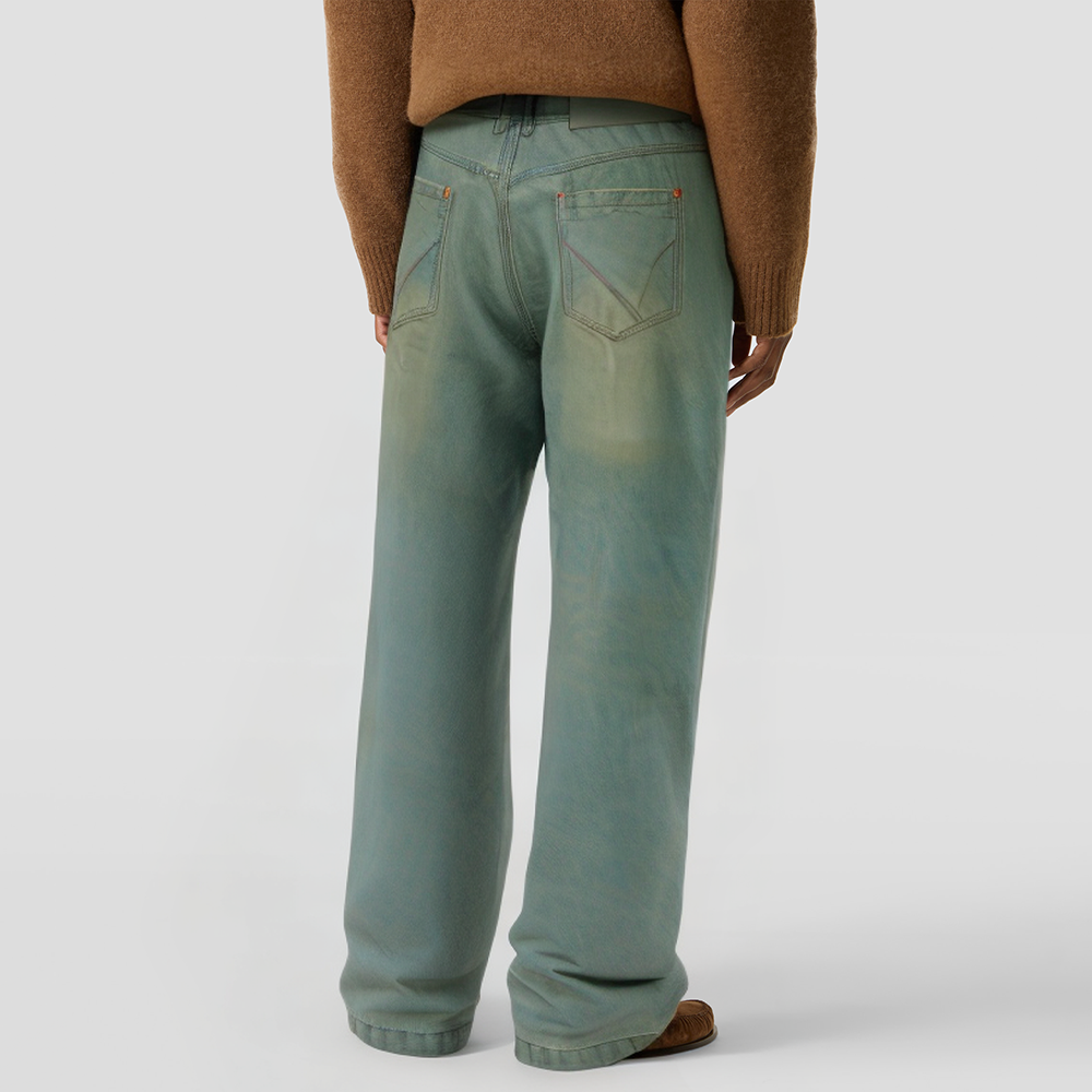 High-quality washed straight-leg jeans